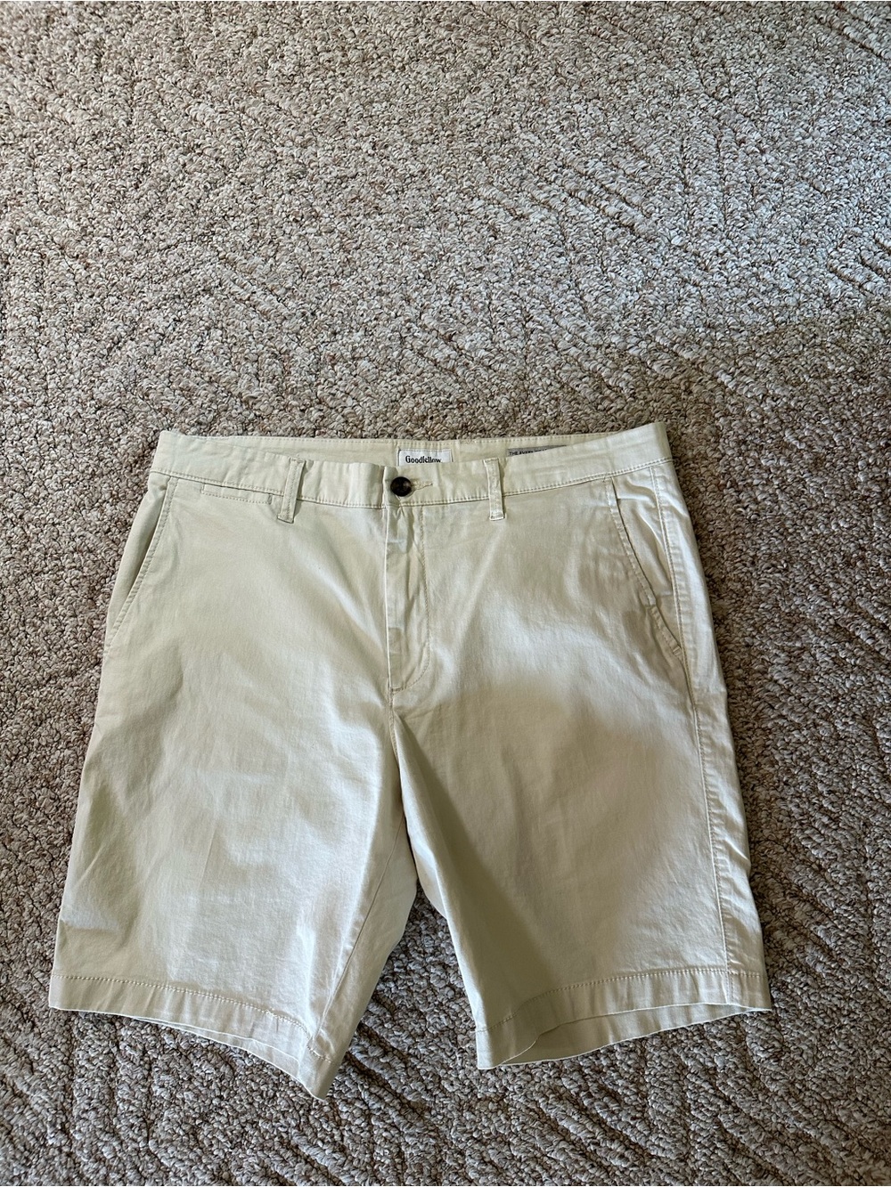 Goodfellow & Co Men's Cream Chino Shorts